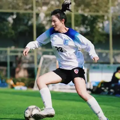 杨晨思
